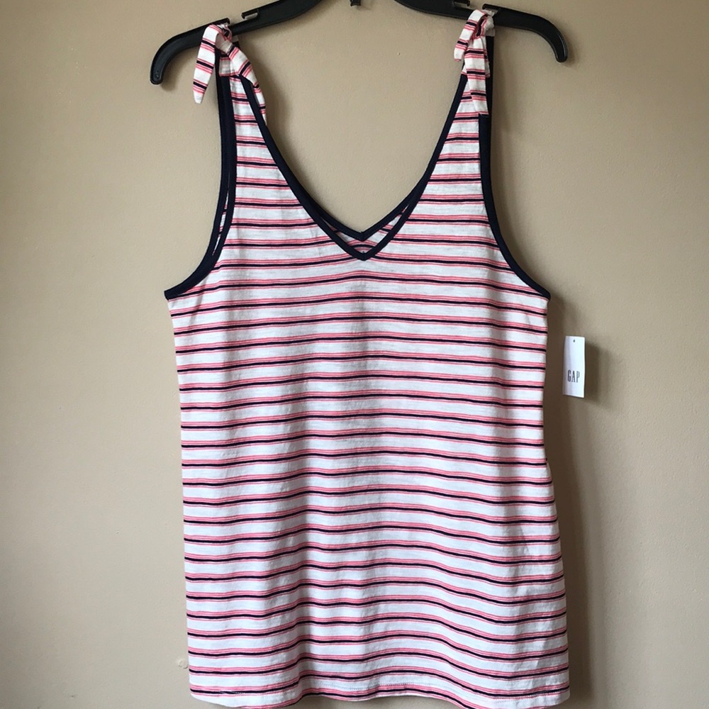 GAP Tank Top